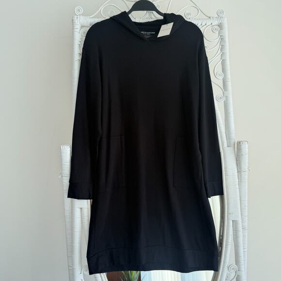 Majestic Filatures Sweatshirt Women 4 Large Black Hooded Deluxe Teeshirt Sweater - Picture 6 of 11